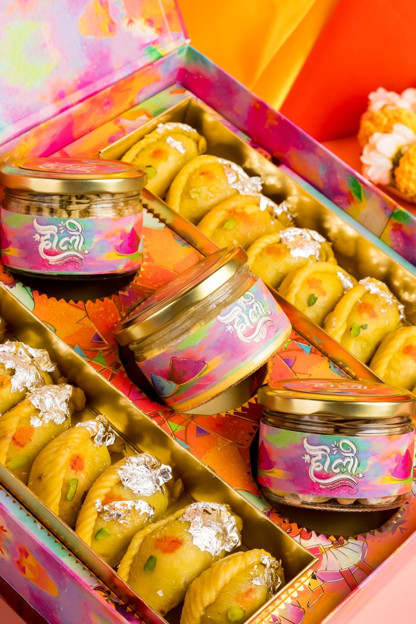 Holi Hamper Box (Gujiya with Cashew Salted & Dalmoth) #4 - www.neelkanthsweets.com